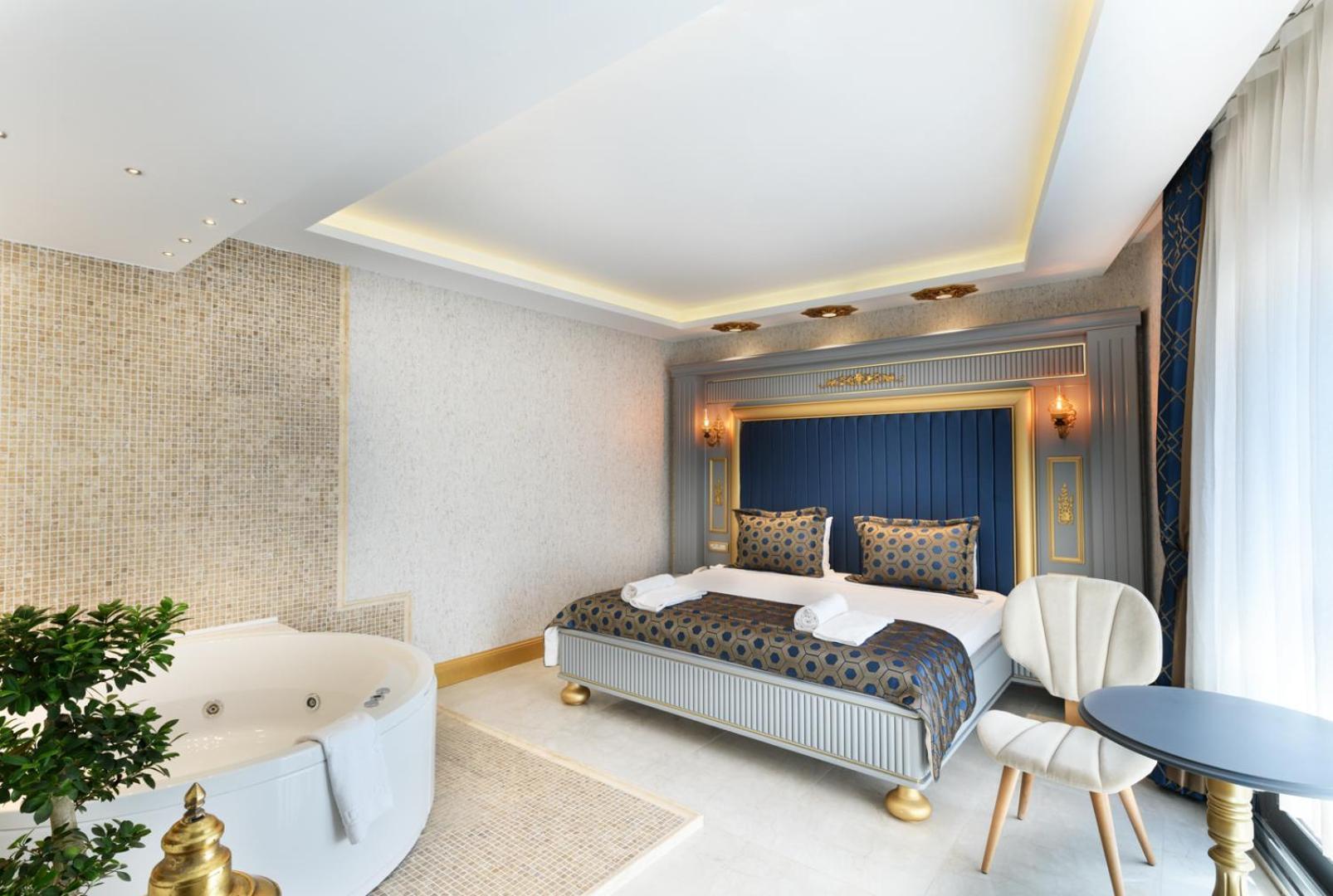 Five Diamonds Hotels Alaçatı Buitenkant foto